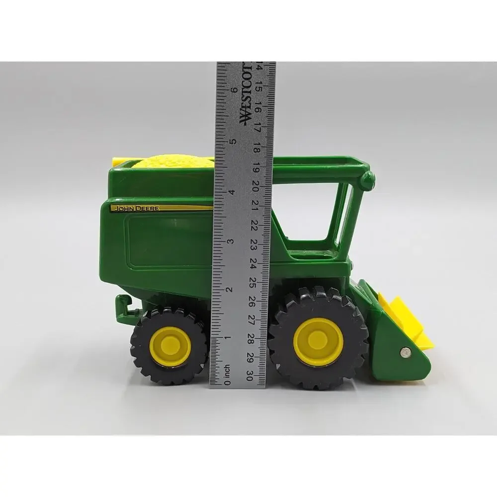 Tomy John Deere Fun on the Farm Combine Harvester with Moving Parts